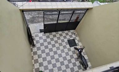 jual/sewa Rmh baru 2LT mewah,di karang asem hrg 1.m an