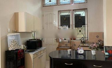 RUMAH FULLFURNISH TENGAH KOTA MINIMALIS DALAM PERUMAHAN BDI