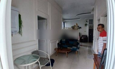 RUMAH TENGAH KOTA BERNUANSA MINIMALIS ELEGAN LOKASI AMAN NYAMAN NEGO