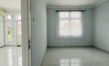 Rumah Hook Baru Renovasi Dalam Cluster di Danau Bogor Raya Lakeside