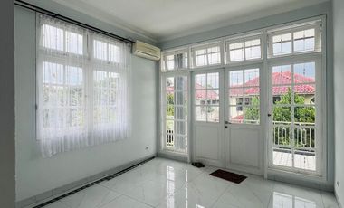 Rumah Hook Baru Renovasi Dalam Cluster di Danau Bogor Raya Lakeside