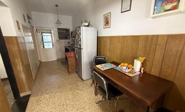 Venta -San Lorenzo 2043 - Casa 4 amb  -Villa Ballester