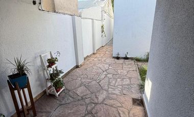 Venta -San Lorenzo 2043 - Casa 4 amb  -Villa Ballester