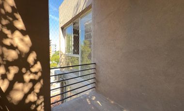 Departamento de 1 ambiente con balcon