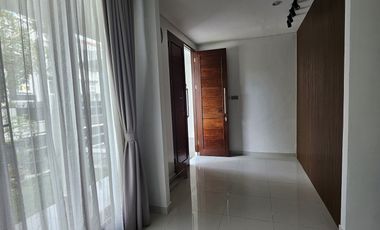 DIJUAL RUMAH MEWAH SIAP HUNI BB VANCOUVER