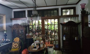 Rumah Asri dan Nyaman  Lokasi Strategis  di Cipete, Jakarta Selatan