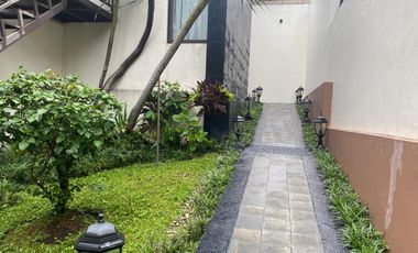 Rumah Modern Nuansa Villa Puncak Megamendung - Cluster Krakatau