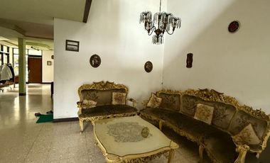 BU Rumah Mewah 2 Lt Under Valued di Buah Batu Bandung