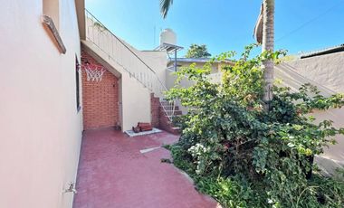 VENTA CASA 3 AMBIENTES CON COCHERA