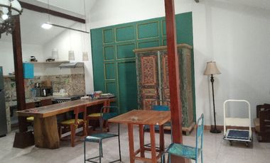 rumah usia 100 tahun dijual dekat pasar Prawirotaman Yogyakarta