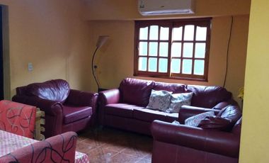 Casa con Galpon