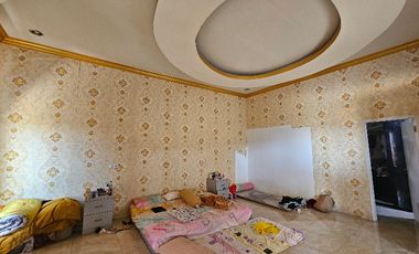 rumah besar 3 lantai view city di tengah kota balikpapan