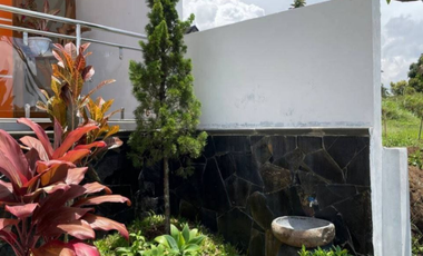 RUMAH BARU SIAP HUNI DI CIMAHI DENGAN CITY VIEW KOTA CIMAHI