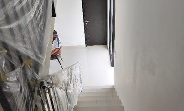 CASABLANCA SIGNATURE SINGOPURAN KARTASURA SOLO