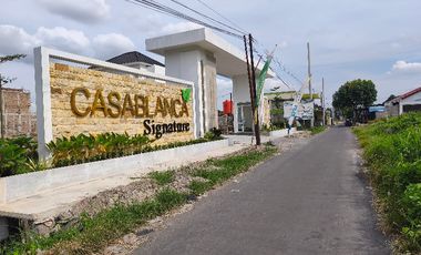 CASABLANCA SIGNATURE SINGOPURAN KARTASURA SOLO