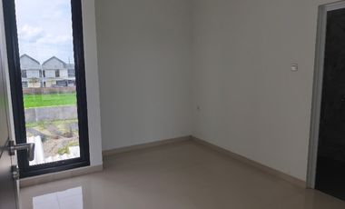 CASABLANCA SIGNATURE SINGOPURAN KARTASURA SOLO