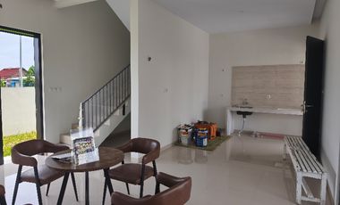 CASABLANCA SIGNATURE SINGOPURAN KARTASURA SOLO