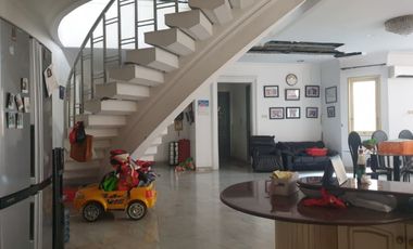 Rumah danau Sunter selatan bisa u/cafe,resto, klinik