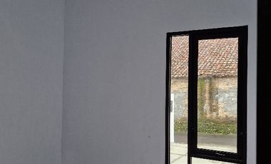 A092 - Rumah Desain Modern Nan Menarik Utara Stadion TGP Godean