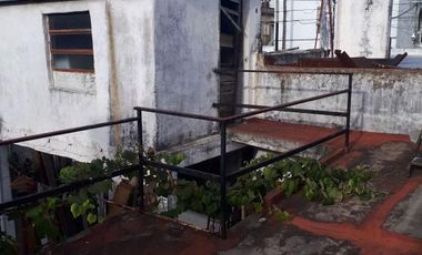 LOTE CON 2 PROPIEDADES