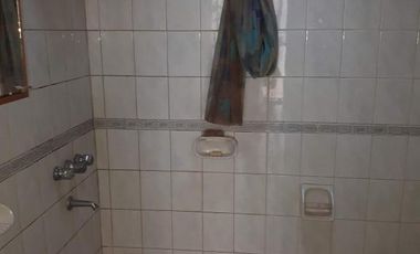LOTE CON 2 PROPIEDADES