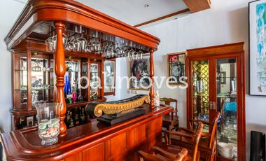 Dijual Villa Klasik Dan Luas 4 KT Di Tepi Pantai Sanur