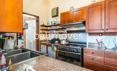 Dijual Villa Klasik Dan Luas 4 KT Di Tepi Pantai Sanur