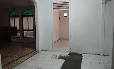 Disewakan Rumah Kebayoran Lama Jaksel Strategis Bagus Nyaman