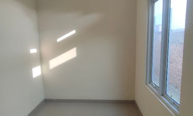 Di sewakan rumah baru di jjohar baru jakarta pisat