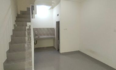 Di sewakan rumah baru di jjohar baru jakarta pisat