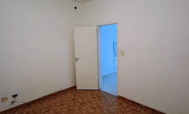 DEPARTAMENTO 2 AMBIENTES PLANTA BAJA - COCHERA OPCIONAL