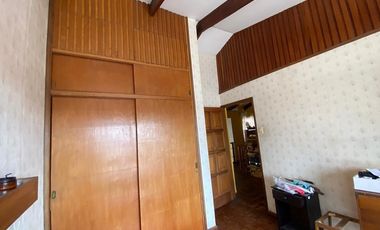 Casa con Espacio Comercial -POBL MAGISTERIO
