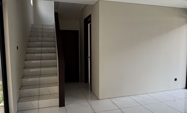 Rumah Minimalis Punawangi KBP Second Rasa Baru