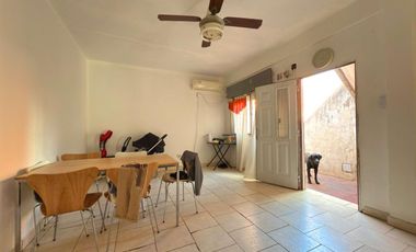 Departamento de 3 ambientes con balcon y terraza