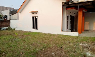 DIJUAL CEPAT RUMAH DI SURYA RESIDENCE SIDOARJO 174M²