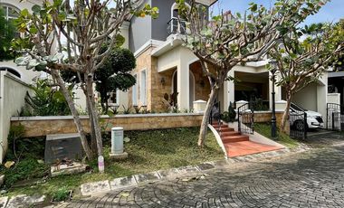 dijual rumah mewah perumahan elite casa grande maguwoharjo sleman