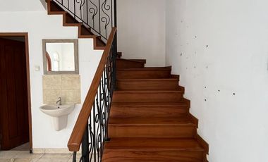 dijual rumah mewah perumahan elite casa grande maguwoharjo sleman