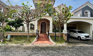 dijual rumah mewah perumahan elite casa grande maguwoharjo sleman