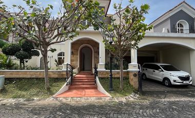 dijual rumah mewah perumahan elite casa grande maguwoharjo sleman