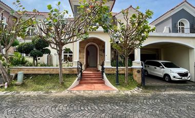 dijual rumah mewah perumahan elite casa grande maguwoharjo sleman