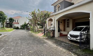 dijual rumah mewah perumahan elite casa grande maguwoharjo sleman