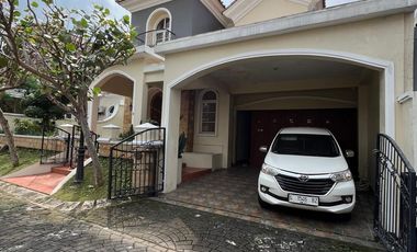 dijual rumah mewah perumahan elite casa grande maguwoharjo sleman