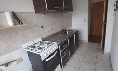 DEPARTAMENTO 2 AMBIENTES CON BALCON