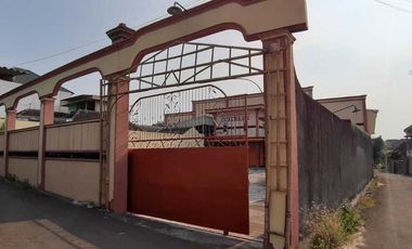 Dijual gedung pertemuan di Ngringo Palur Solo, cocok untuk resepsi dan