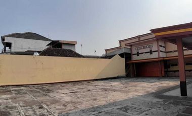 Dijual gedung pertemuan di Ngringo Palur Solo, cocok untuk resepsi dan