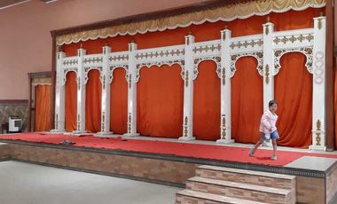 Dijual gedung pertemuan di Ngringo Palur Solo, cocok untuk resepsi dan