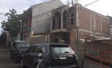 Rumah American CLASSIC dekat REGOL lengkong Buahbatu Bandung dijual