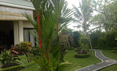 Dijual Hotel bintang 4 penestanan Ubud
