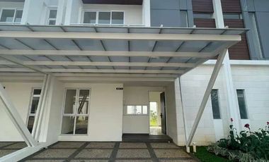 Disewakan The Riviera at Puri Karang Tengah