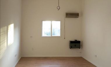 Alquiler- Independencia 4734 - Oficina